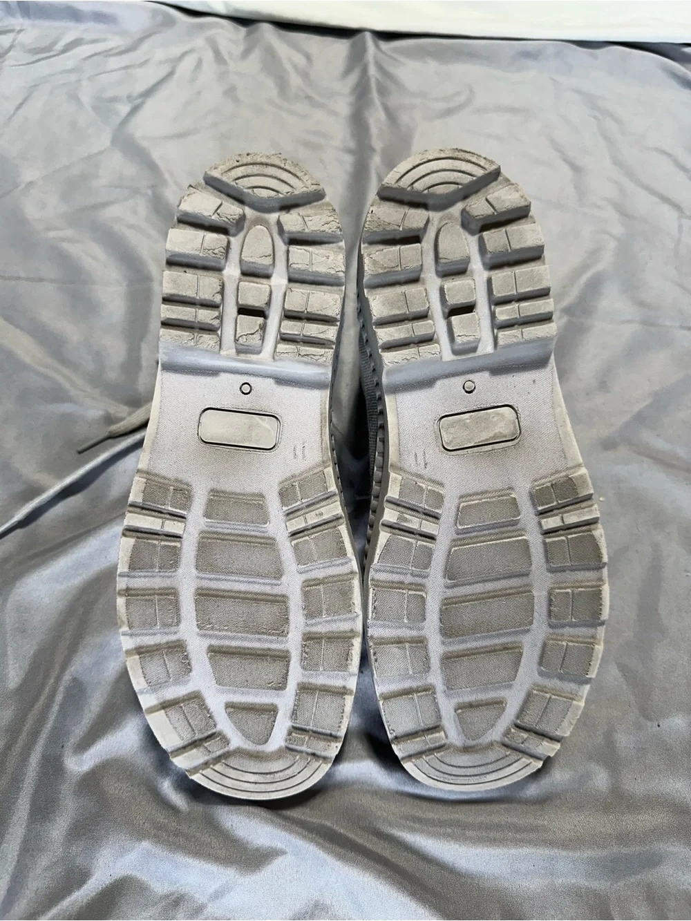 SO Men’s Gray Canvas High-Top Boots